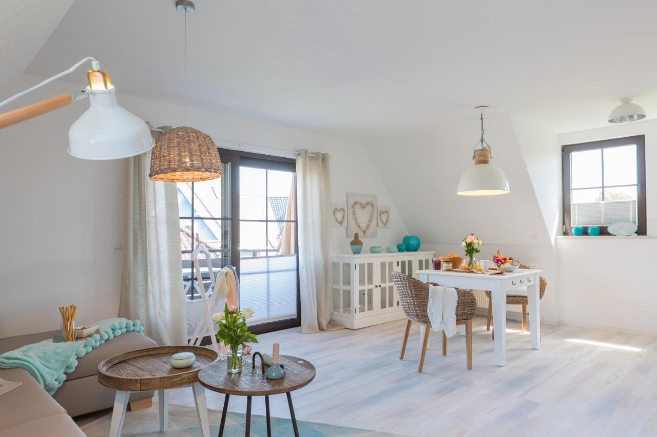 Ferienwohnungen Haus Am Strand Zingst Exteriér fotografie